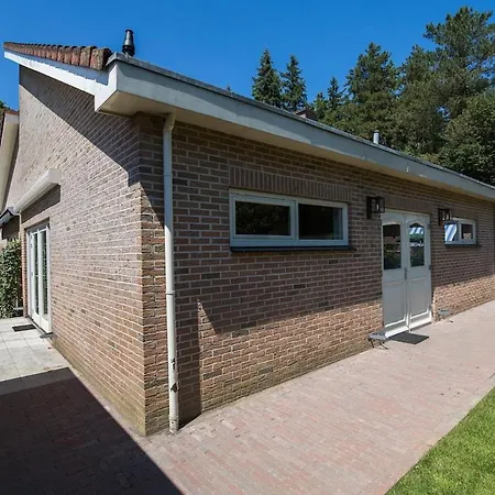 Prachtige Villa Op Boslust Met Bioscoop En Sauna Villa *