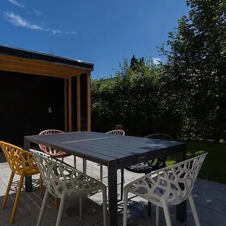 Prachtige Op Boslust Met Bioscoop En Sauna 别墅