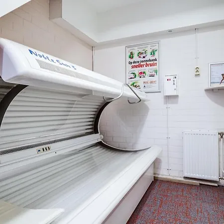 别墅 Prachtige Op Boslust Met Bioscoop En Sauna 皮滕