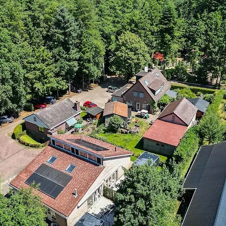 Prachtige Villa Op Boslust Met Bioscoop En Sauna Putten