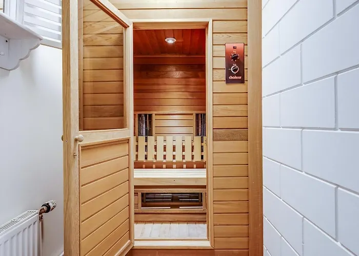 别墅 Beautiful On Park Boslust With Cinema 皮滕