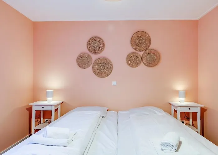 Beautiful On Park Boslust With Cinema 别墅 皮滕