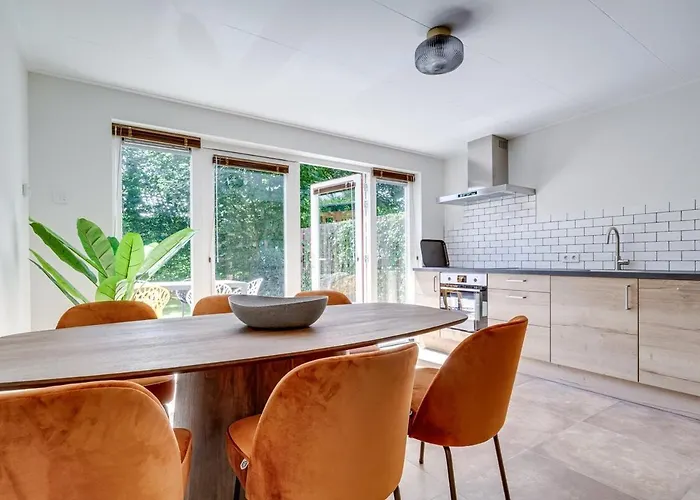 Beautiful On Park Boslust With Cinema 别墅