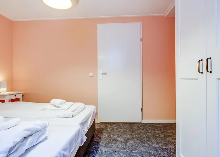 Beautiful On Park Boslust With Cinema 别墅